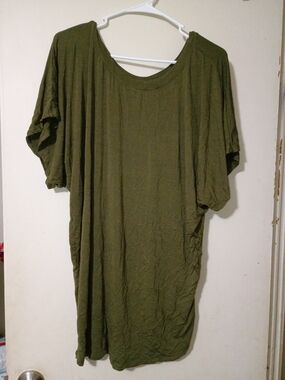 Olive Green Women's Tunic Top - Relaxed Fit